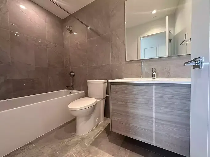 660 Quayside Dr #1A — Photo 8