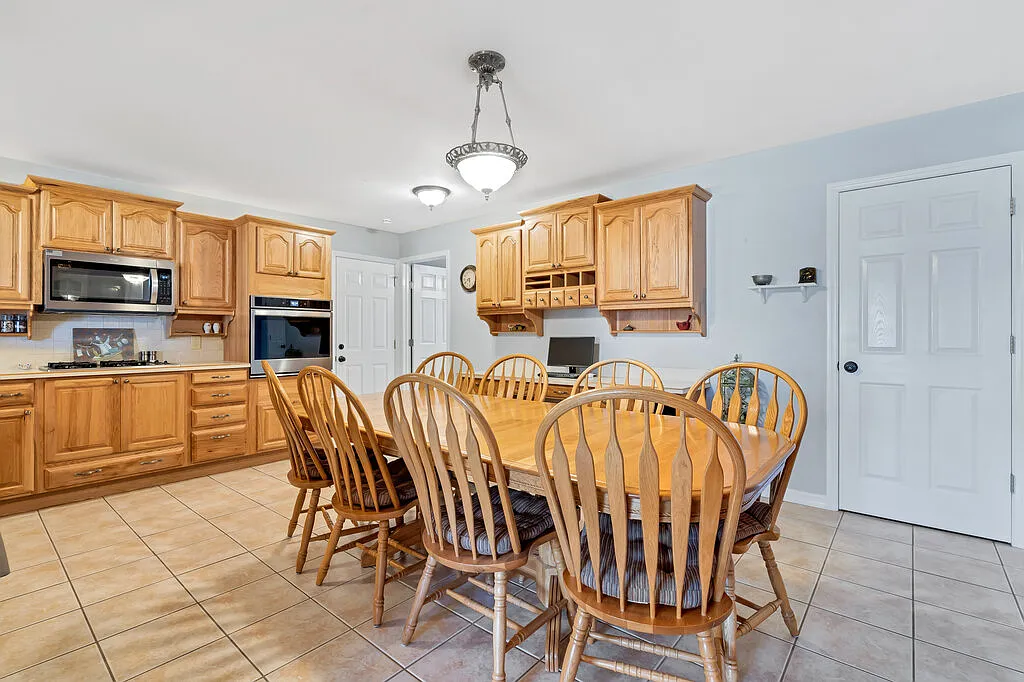 10 Apple Tree Ct - 1 — Photo 4