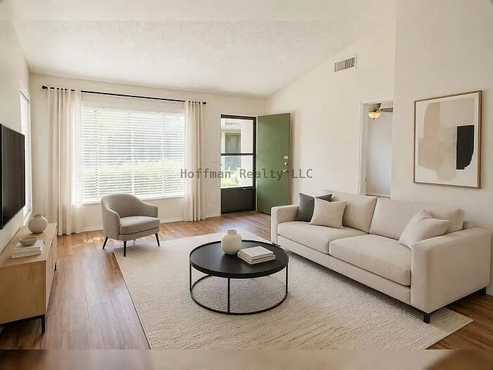 2 bed, 2.0 bath, 1036 sqft, $1,700 — Photo 2