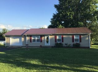 7036 Mount Gilead Rd, Maysville, KY 41056