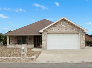 1922 Fairway Ct, Mission, TX 78572