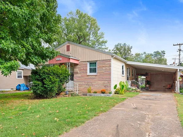 1856 S Pickwick Avenue, Springfield, MO 65804