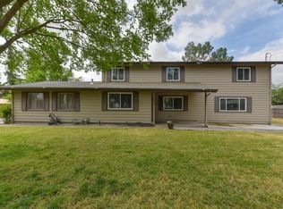 2432 E St, Rio Linda, CA 95673