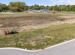 2051 Albatross Way #102, Auburn, IN 46706