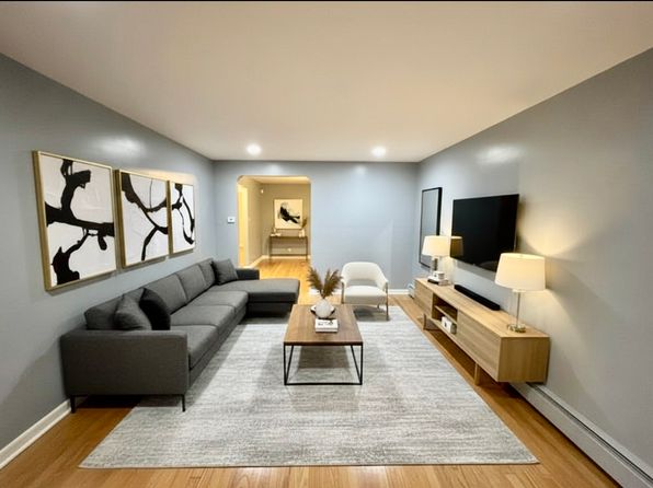 (undisclosed Address)