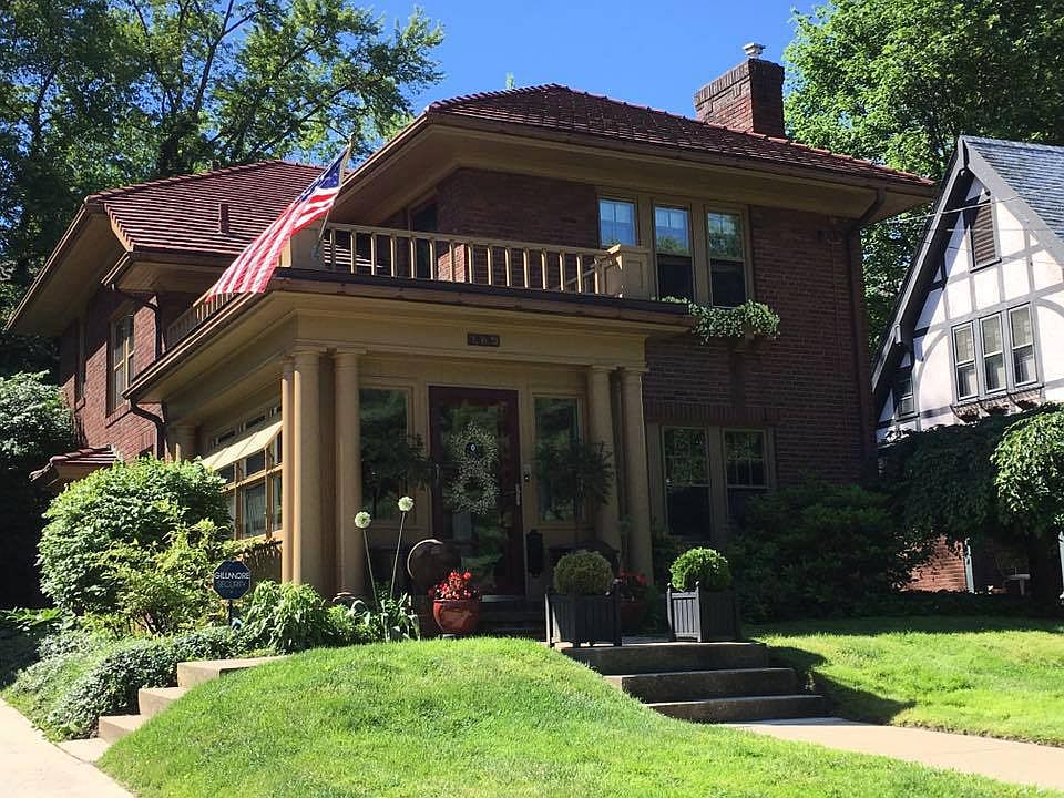 1st image of 165 Storer Ave