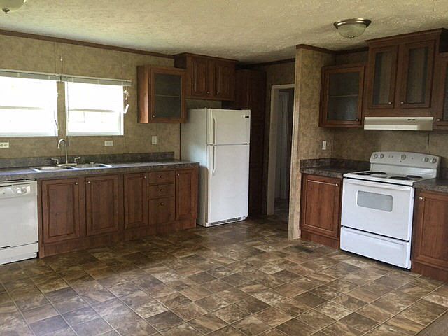 1st image of 128A Lambro Ln