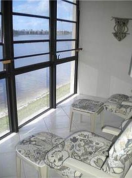 3rd image of 7524 Ashmont Cir #212