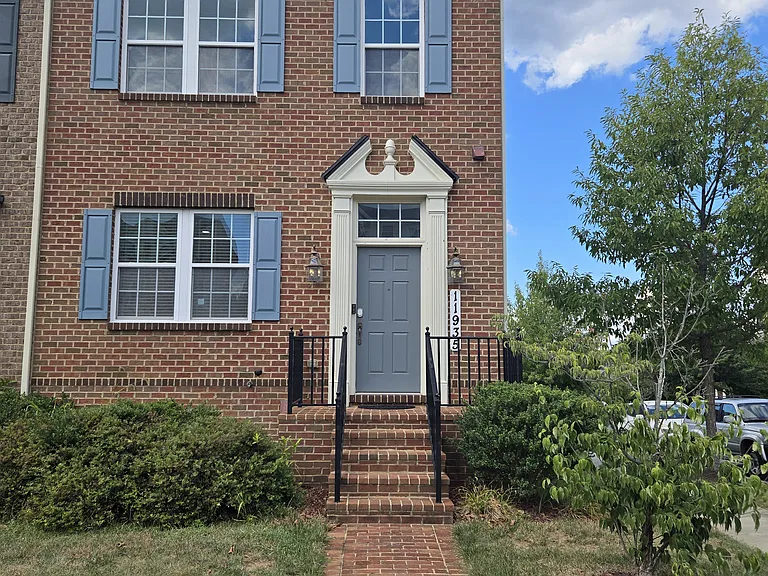 11935 Little Seneca Pkwy — Photo 13