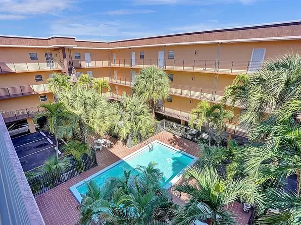 365 NE 125th St APT 301, North Miami, FL 33161