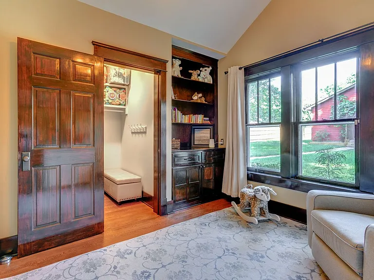 801 Shelby Ave — Photo 21