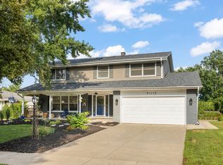 6S165 Lakewood Dr, Naperville, IL 60540