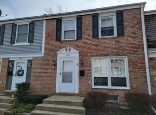 2219 Clifton Pl, Hoffman Estates, IL 60169