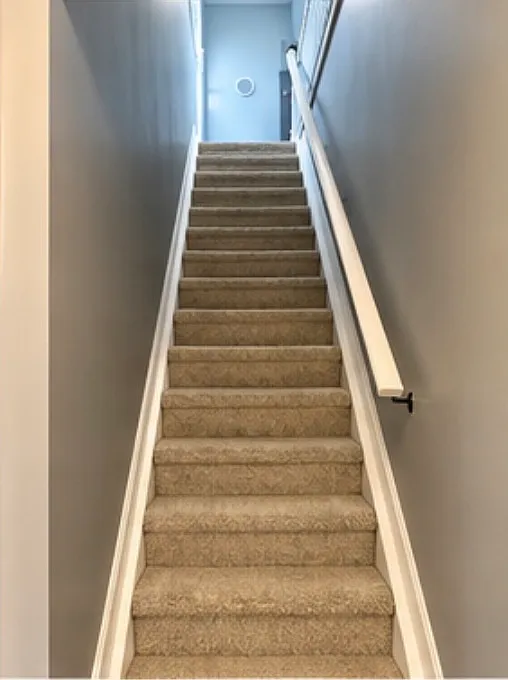 2 bed, 1000 sqft, $1,900 — Photo 3