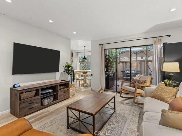 1010 Palm Ave APT 108, West Hollywood, CA 90069