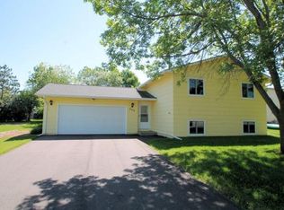 508 1st St NW, Saint Michael, MN 55376