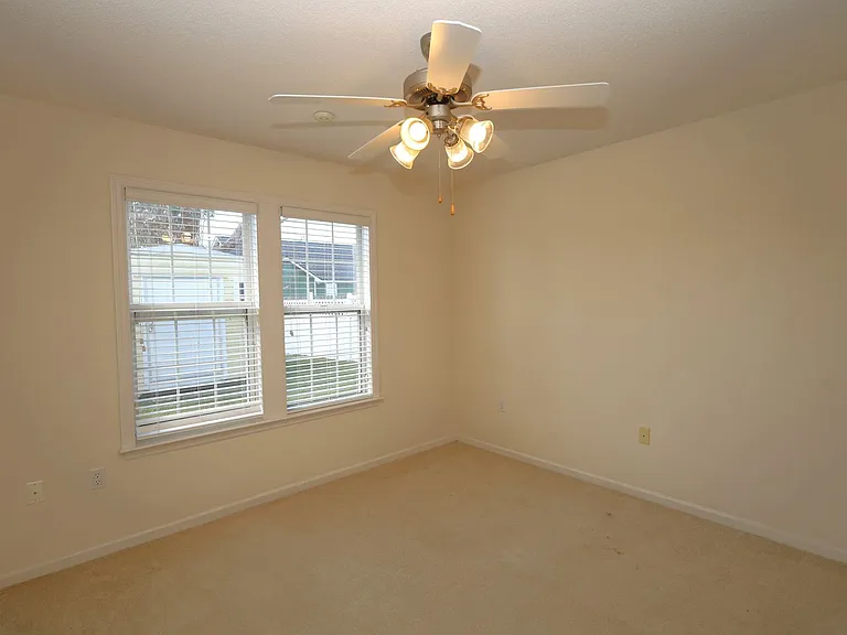 2508 Muscogee Dr — Photo 10