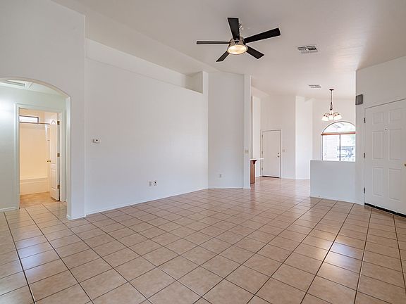 2nd image of 248 E Camino Limon Verde