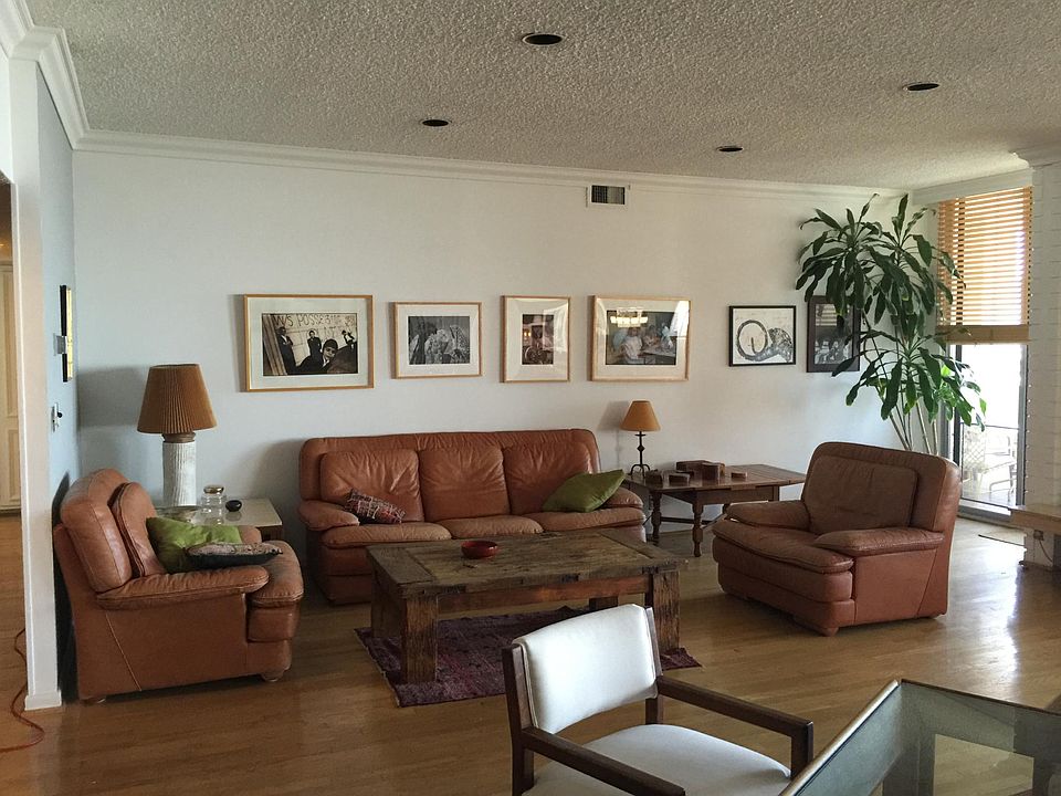 2nd image of 1333 S Beverly Glen Blvd #25