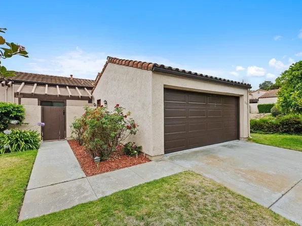 2068 Golden Circle Dr, Escondido, CA 92026