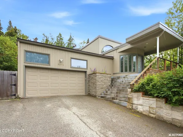 2219 Forest Park Dr, Anchorage, AK 99517