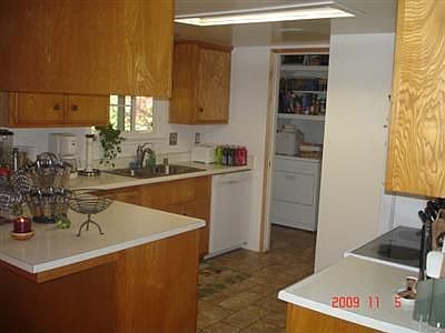 4th image of 2446 Starmount Way