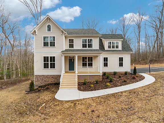 Jefferson Farmhouse Side Load Garage