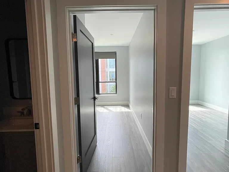 365-367 Western Ave #301D — Photo 7
