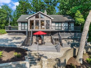 11659 Clairmont Dr, Fenton, MI 48430