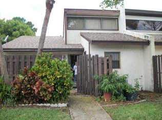 1811 Abbey Rd UNIT 32A, West Palm Beach, FL 33415
