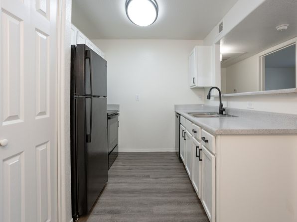 13387 N Lon Adams Rd APT 9204