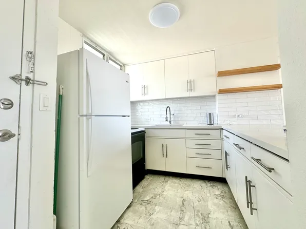 99-70 Kauhale St #502, Aiea, HI 96701