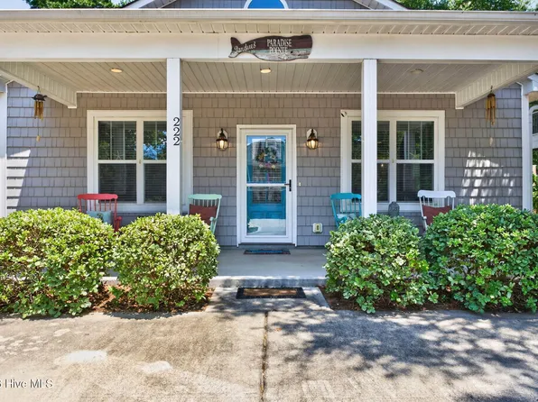 222 NE 37th Street, Oak Island, NC 28465