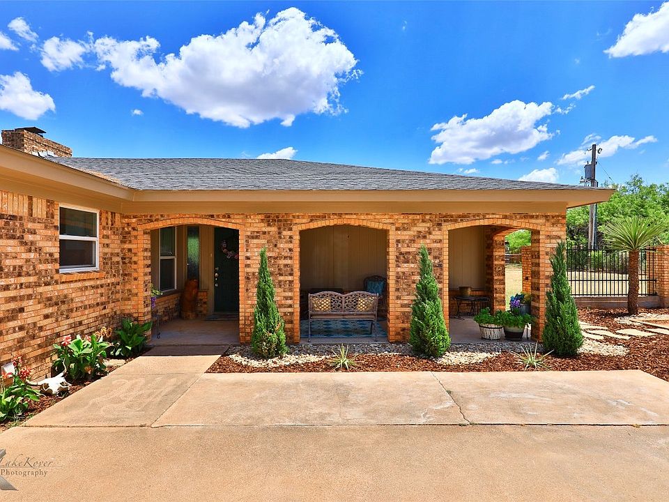 1st image of 351 Avenida Cortez