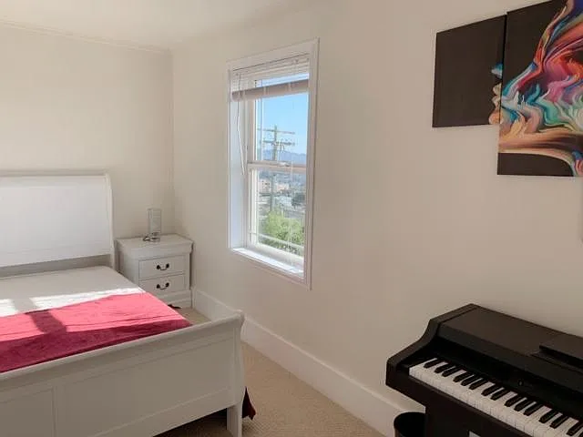 715 Mangels Ave #1 — Photo 5