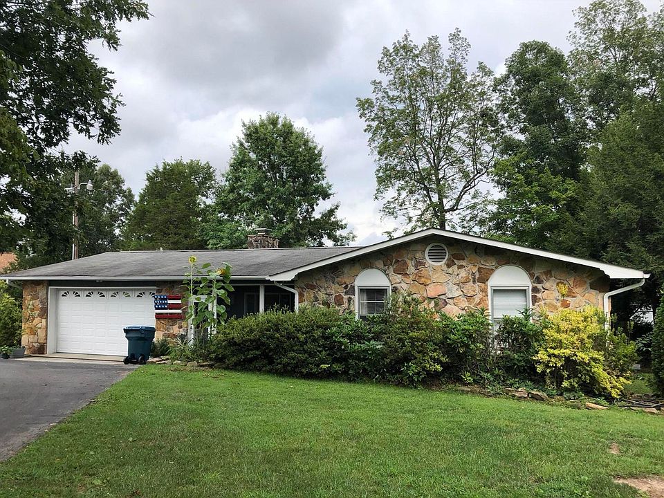 1st image of 171 Shoreline Dr