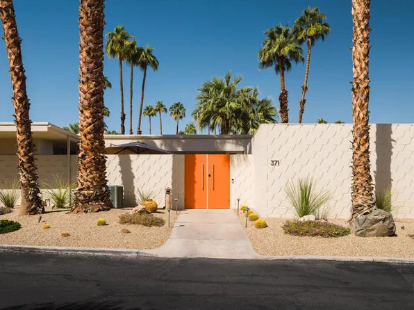 371 Desert Lakes Dr, Palm Springs, CA 92264