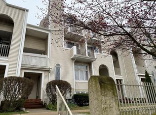 412 Johnstone St, Perth Amboy, NJ 08861