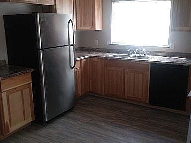 5th image of 6325 E Trent Ave
