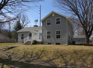 608 Days Ave, Buchanan, MI 49107