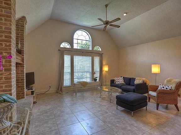 5th image of 5218 Sycamore Creek Dr
