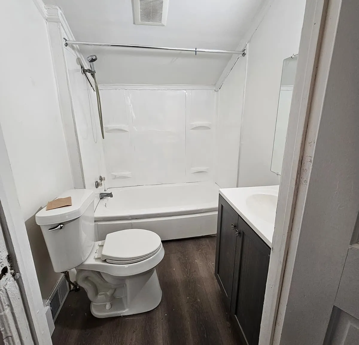 3 bed, 1108 sqft, $1,600 — Photo 4
