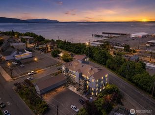 705 N State St UNIT 102, Bellingham, WA 98225