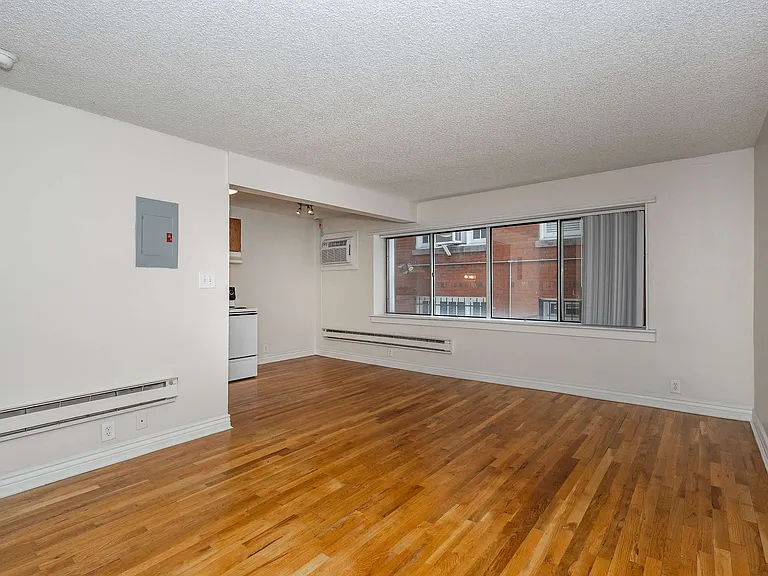 Grant Place — Photo 32