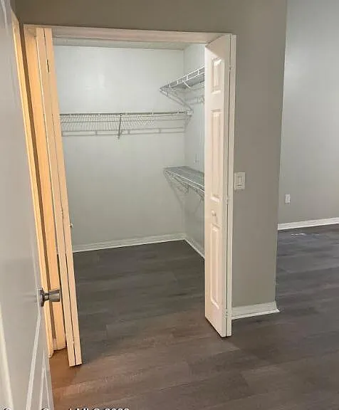 4030 Sheridan Ave — Photo 16