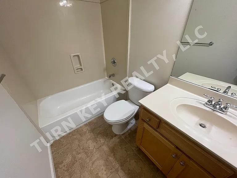 112 Vann Cir — Photo 13