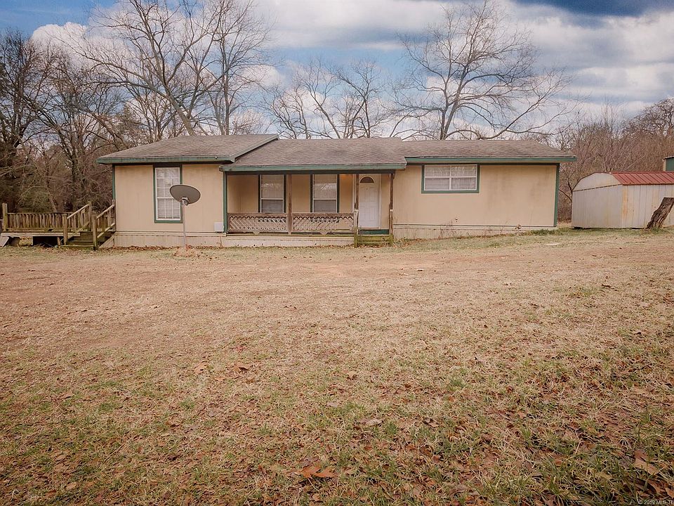 1st image of 9 Dogwood Ln