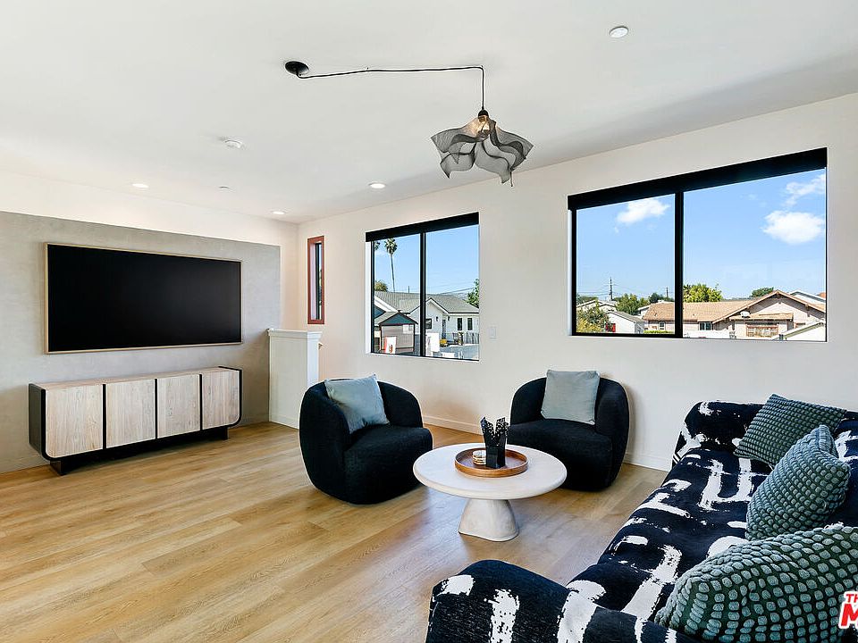 3288 N Canary Way, Los Angeles, CA 90065 | Zillow