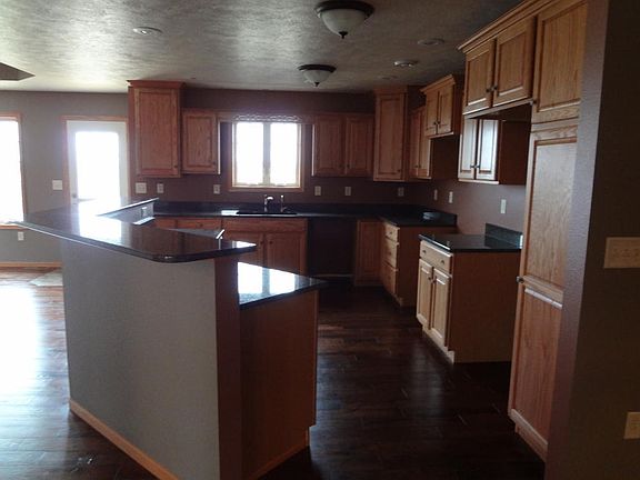 2nd image of 3614 Keokuk Ave