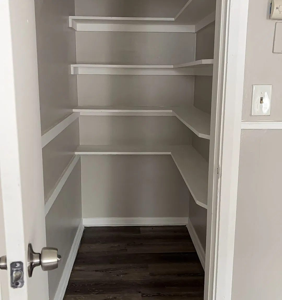 2 bed, 950 sqft, $1,650 — Photo 2